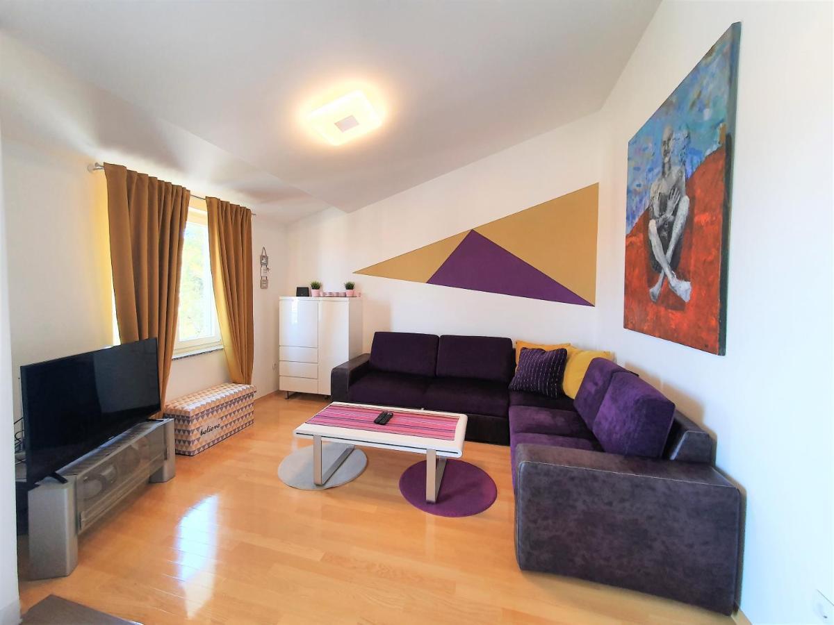 Apartment La God Malinska Esterno foto